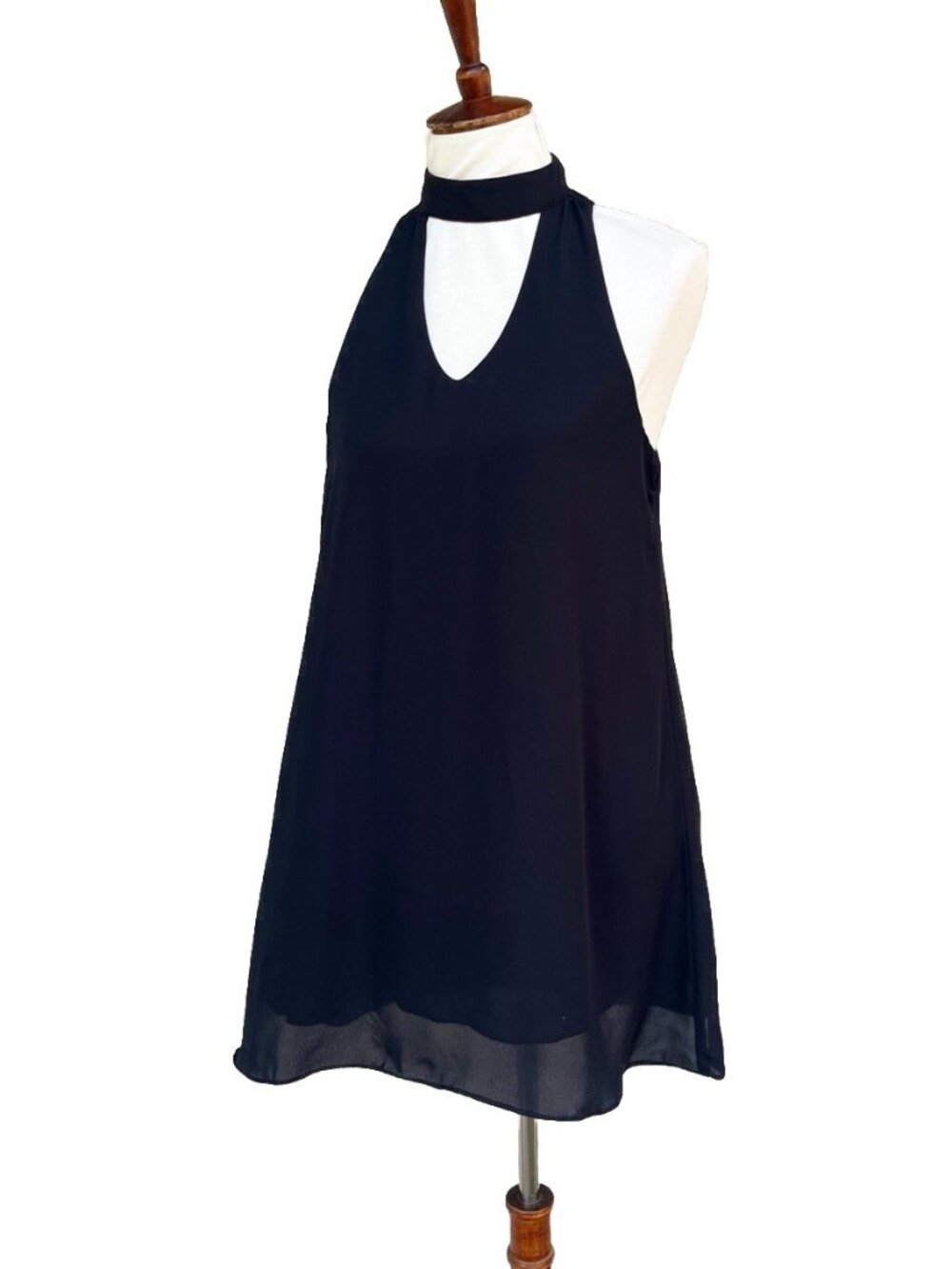 Olivaceous Black Halter Chiffon Sleeveless Mini Dress Size M Party Cocktail